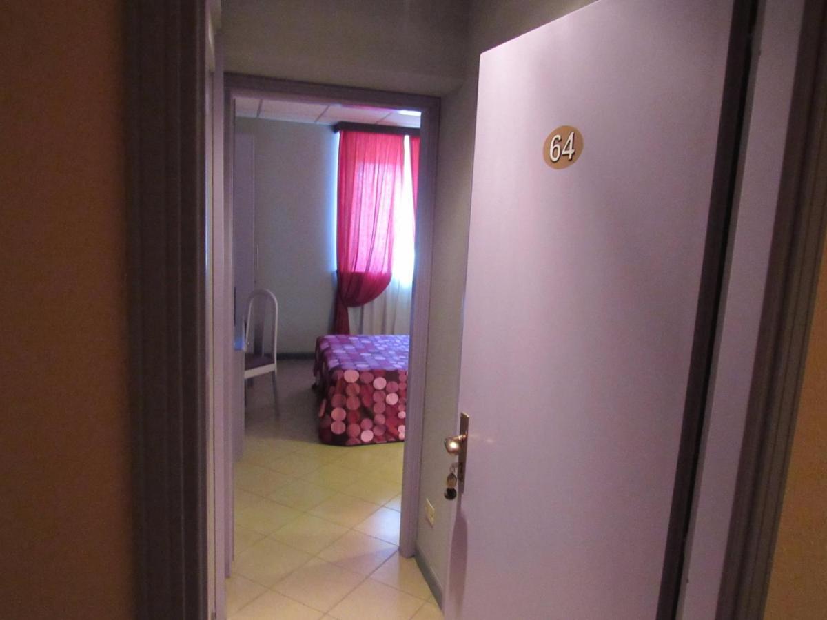 B&B The Sun Swimming & Pool Turin Luaran gambar